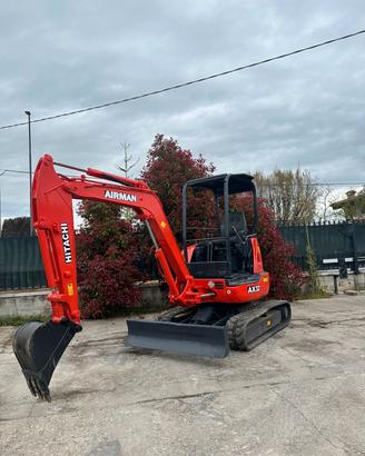 E176 Escavatore 32 q.li girosagoma