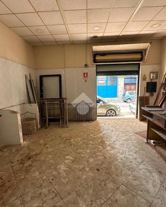 NEGOZIO A ARZANO