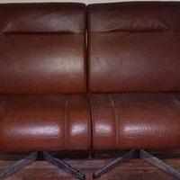 2 Poltrone anni '70 design industriale,cognac