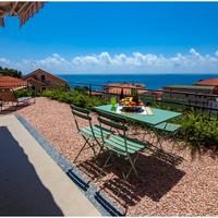 Alloggio accessoriato con terrazza sul mare