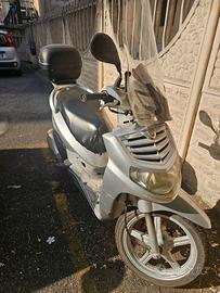 SYM HD 200 EVO