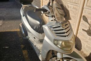 SYM HD 200 EVO