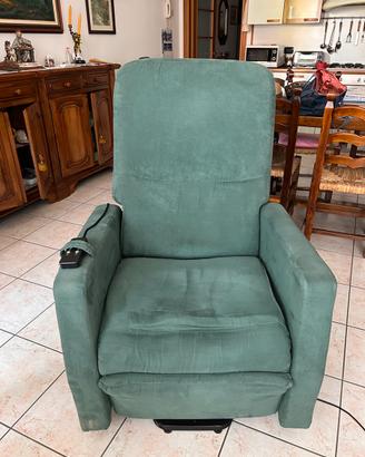 Poltrona relax elettrica reclinabile alzapersona