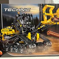 Lego Technic tracked loader 42094