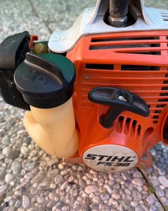Decespugliatore STIHL FS 38 nuovo con accessori