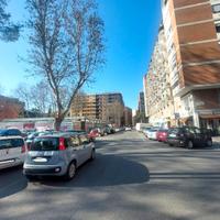 Marconi - attivita' di caffetteria/gelateria