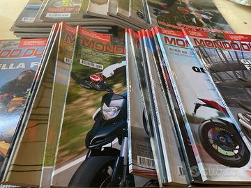 Sei scatoloni di giochi vari x bambini.