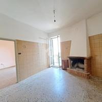 4 LOCALI A CARBOGNANO