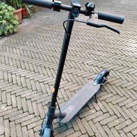 Monopattino elettrico praticamente nuovo