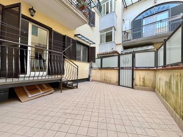 3 LOCALI A MARANO DI NAPOLI