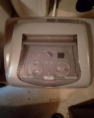 Deumidificatore De Longhi tasciugo ariadry D320