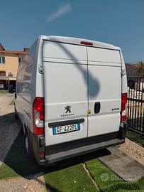 Peugeot boxer 2.2 hdi motore nuovo