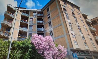 3 LOCALI A ROMA