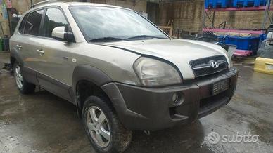 Ricambi Hyundai Tucson anno 2006 cil. 2.0 Crdi