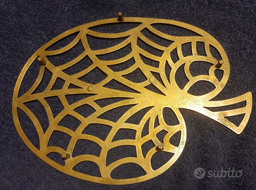 Sottopentola in ottone lucidato a specchio