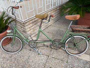 Tandem bicicletta d’epoca