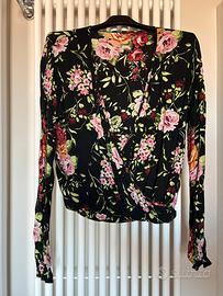 Maglia leggera con scollo ad incrocio