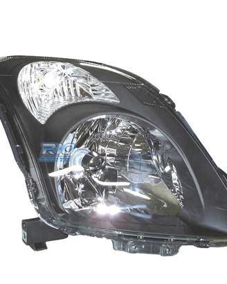 FANALE DESTRO PER SUZUKI SWIFT 05-10 NERO