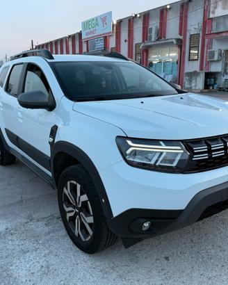Duster 2023 - bassi consumi e ottime prestazioni