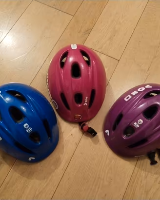 3 caschi bambini per bicicletta 52/56  cm