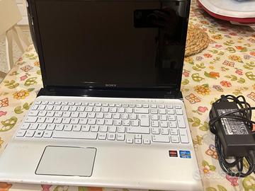 Sony Vaio SVE151G17M