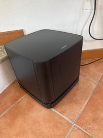 Bose sound bar 700 piu sub 500 piu satelliti 500