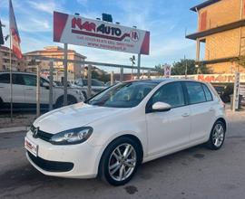 Volkswagen Golf 1.6 TDI Highline