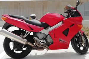 VFR 800 Fi
