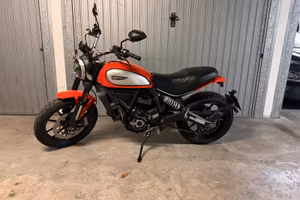 Ducati Scrambler Icon 800 2019 - Atomic Tangerine