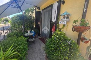 CASA INDIPENDENTE A RUSSI