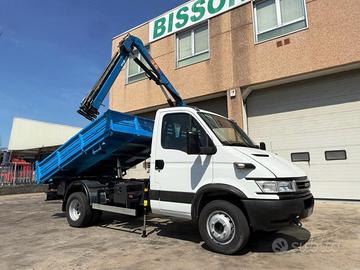 Camion/ Autocarro IVECO DAILY 65C17 - PAT C/ Rib/ 