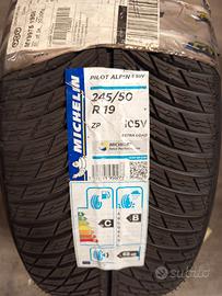 Pneumatici 245/50R19 Michelin Pilot Alpin 5 Suv ZP
