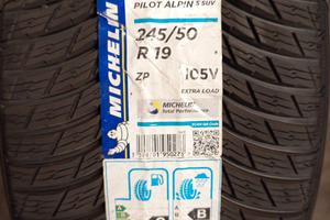 Pneumatici 245/50R19 Michelin Pilot Alpin 5 Suv ZP