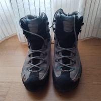 Scarponi donna alpinismo La Sportiva