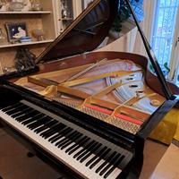 Pianoforte mezza coda Kawai Rx3