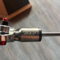 Ammortizzatore di sterzo bitubo