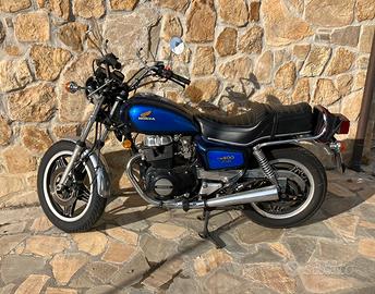 Honda 400 Custom