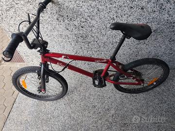 bicicletta BMX 