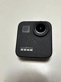 GoPro MAX 360 con accessori nuovi + valigetta