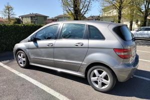 mercedes usata