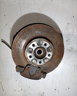 MOZZO RUOTA ANTERIORE DESTRA BMW X3 1° Serie (04>