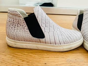 Sneakers Lilla e  bianca n. 38