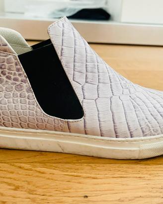 Sneakers Lilla e  bianca n. 38