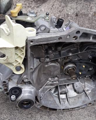 CAMBIO PEUGEOT 207 1.6 16V CODICE 20CQ46 ANNO 2008