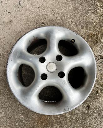 Cerchi Honda 15”.