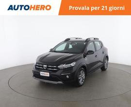 DACIA Sandero KW03770