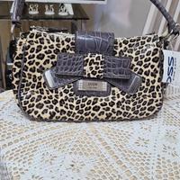 Borsa  Guess vintage nuova ma con piccolo difetto