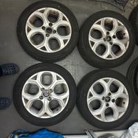 Cerchi citroen 16 con gomme