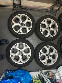 Cerchi citroen 16 con gomme