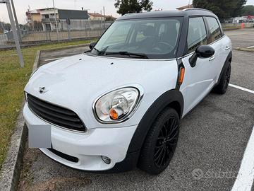 MINI Countryman Cooper D 2.0 Diesel 143CV Autom.